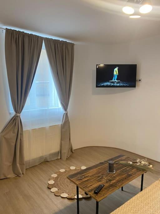 Apartament In Zona Centrala Brasov Exterior photo